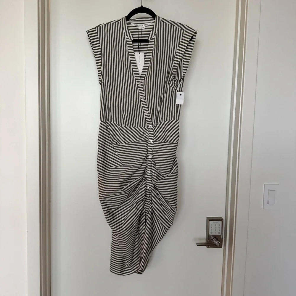NWT ⭐️ VERONICA BEARD Ruched Striped Shirt Dress – Size 6 – Army Green/White - Picture 4 of 7
